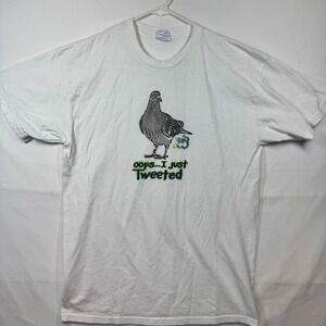 Funny Pigeon Oops I Just Tweeted‎ Gildan Graphic Tee White T-Shirt Sz Medium